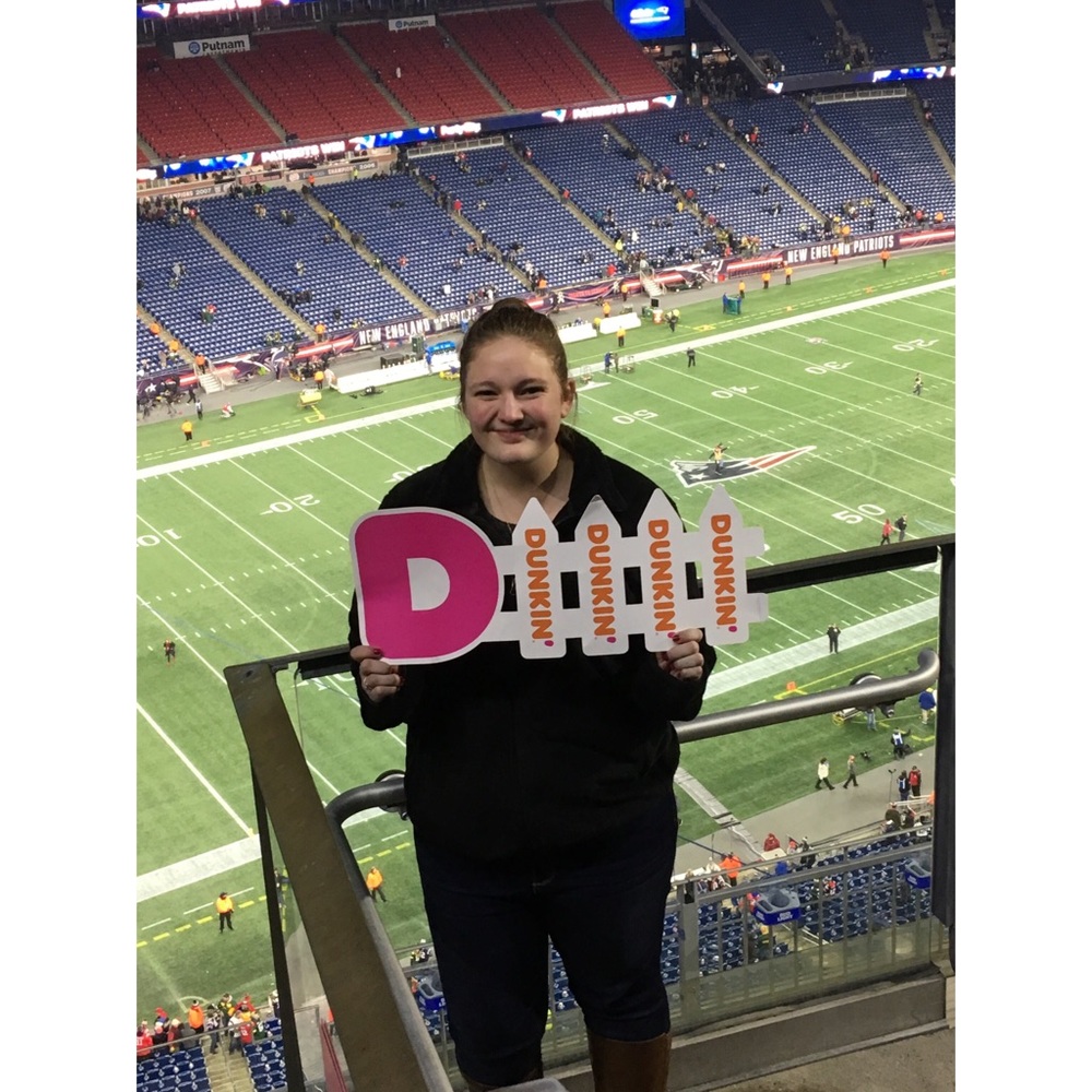 Meet your Posher, Alexis